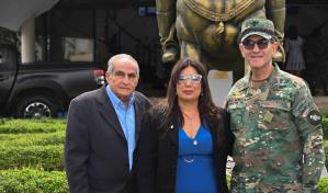 Fuerzas Armadas presentan libro "Comunicación Estratégica para la Defensa y Seguridad Nacional"