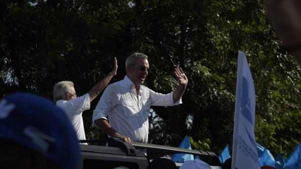Así cerró Abinader su campaña electoral en Santo Domingo Este