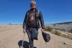 Venezolano llega con un solo pie a la frontera de México en busca de una prótesis en EE.UU Venezolano llega con un solo pie a la frontera de México en busca de una prótesis en EE.UU