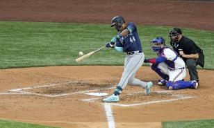 Julio Rodríguez preocupa en Seattle por la baja en su producción de poder