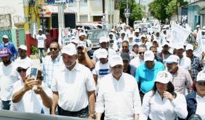 Miguel Vargas llama a azuanos a votar por candidatos del PRD y alianza opositora