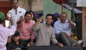 Omar cierra su campaña y promete resolver problemas del Distrito Nacional