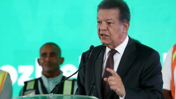 Leonel desafía a Abinader a un debate sin tiempo antes de las elecciones