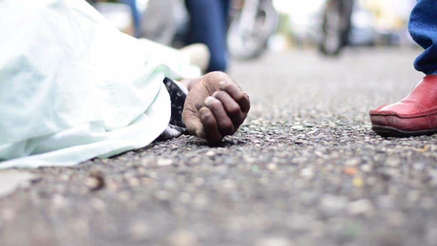 Hombre mata a otro dentro de una discoteca por una deuda de 20 mil pesos Hombre mata a otro dentro de una discoteca por una deuda de 20 mil pesos