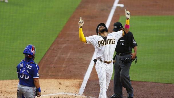 Fernando Tatis Jr. superó a padre en jonrones en 1,252 turnos menos