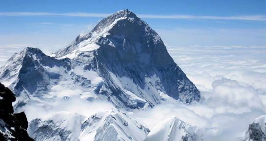 El Himalaya vive un invierno sin apenas nieve que amenaza el agua de millones de personas