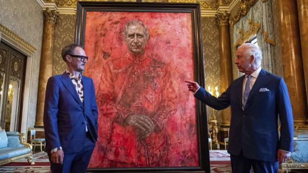 El rey Carlos III desvela su primer retrato oficial desde su coronación
