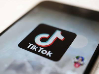 Creadores de contenido en TikTok interponen demanda contra EEUU