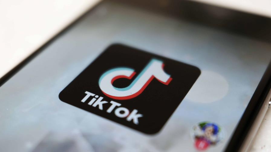 Creadores de contenido en TikTok interponen demanda contra el gobierno de EE.UU.