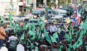 Leonel cierra campaña en SDE esperanzado en que vencerá el próximo domingo