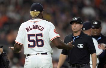 Ronel Blanco otro beisbolista atrapado con las manos en la masa
