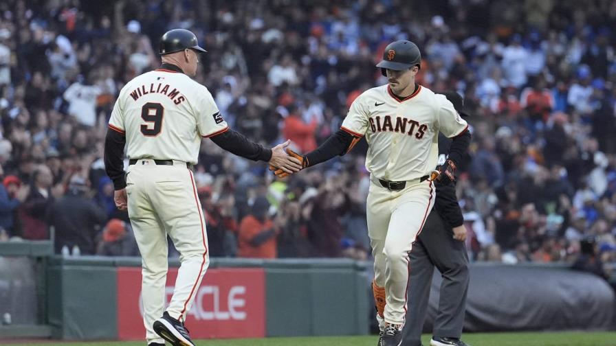 Yastrzemski dispara jonrón y Webb guía a Gigantes a triunfo sobre Dodgers, 4-1