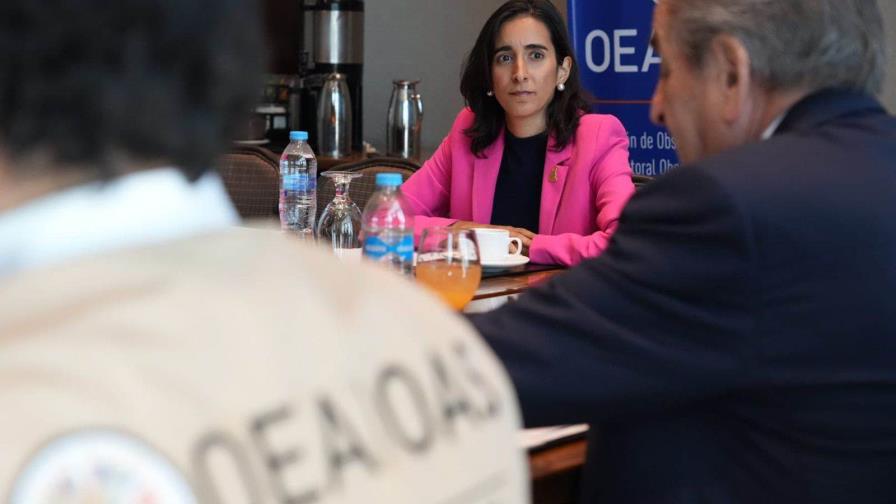 Misión de la OEA se reúne con Virginia Antares para conversar sobre proceso electoral