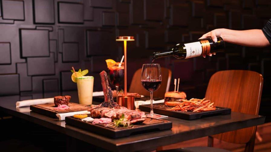 Off the Hook Churrascaría se presenta como un destino para los aficionados de la carne Off the Hook Churrascaría se presenta como un destino para los aficionados de la carne