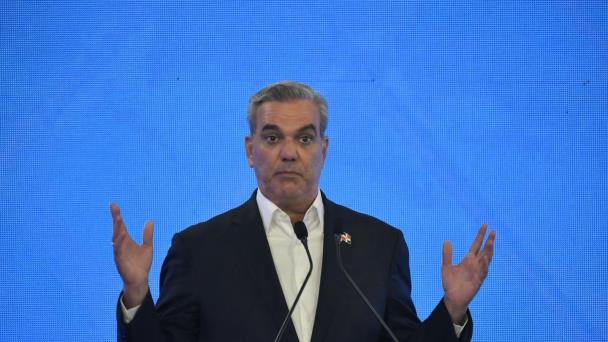 Hackean la cuenta del presidente Luis Abinader en X