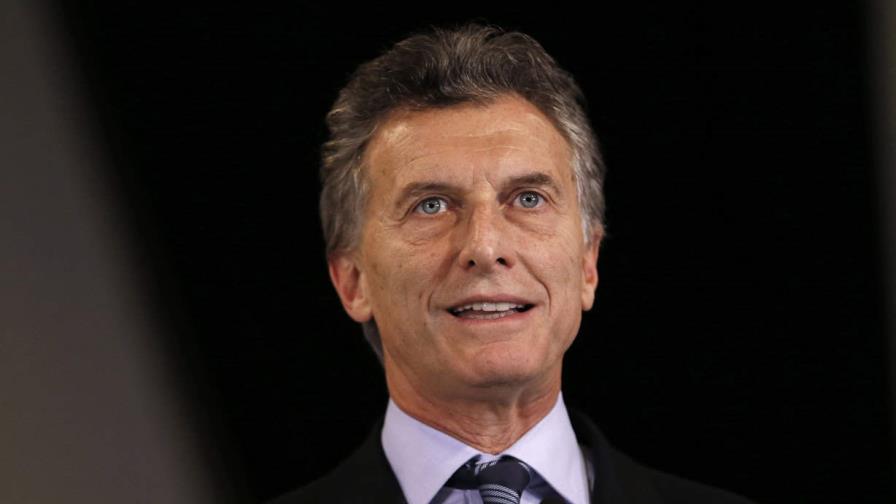 Expresidente argentino Macri asume como jefe del partido político aliado a Milei