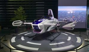 Autos voladores, moda del futuro y robots se dejan ver en la feria SusHi Tech de Tokio