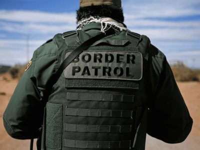 Muere migrante supuestamente fue golpeado por agente de Texas