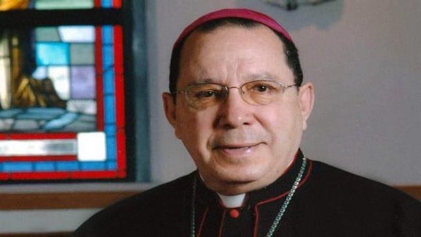 Fallece monseñor Príamo Pericles Tejeda, primer obispo de Baní