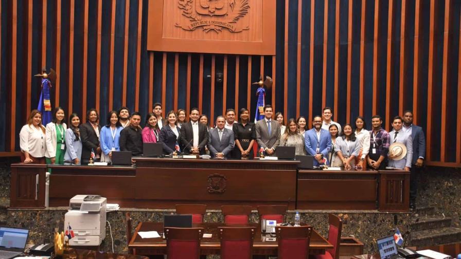 Observadores electorales de seis países de Latinoamérica visitan el Senado