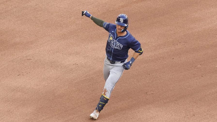 Guerrero Jr., pegó tres hits en el revés de los Blue Jays ante Rays