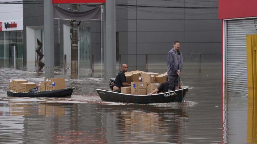 Las inundaciones en el sur de Brasil han llevado al límite al precario sistema de salud