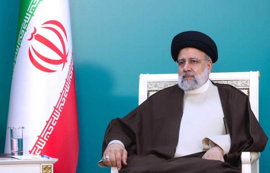 Incertidumbre total entre los iraníes sobre la suerte del presidente Raisí