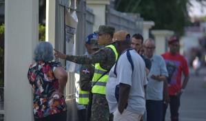 Las elecciones transcurren en orden y con poco flujo de votantes en el Cibao
