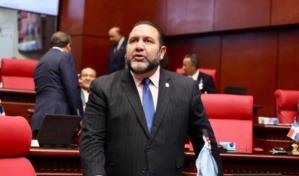 Rogelio Genao aventaja a Euclides Sánchez en La Vega