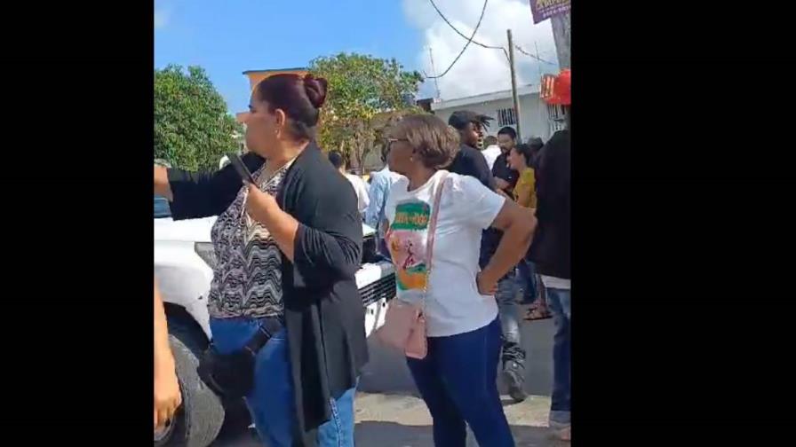 A pesar de retrasos, en Verón-Punta Cana votaciones transcurren con normalidad