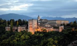 La Alhambra: arquitectura, historia y una lección de vida