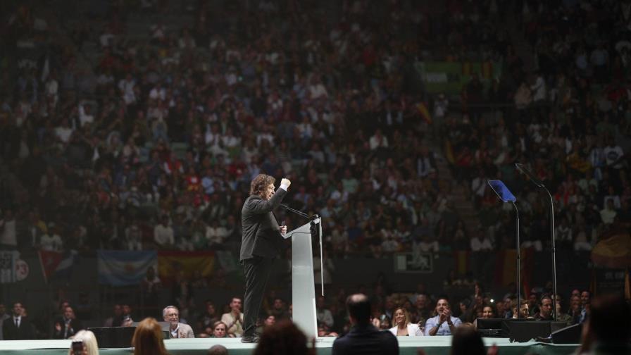 Milei en el acto de Vox en Madrid: abrir la puerta al socialismo es invitar a la muerte