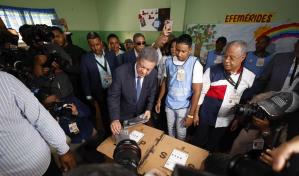 Leonel agradece a votantes y advierte que la Fuerza del Pueblo se mantendrá vigilante