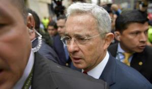&Aacute;lvaro Uribe, primer expresidente de Colombia en afrontar un juicio penal