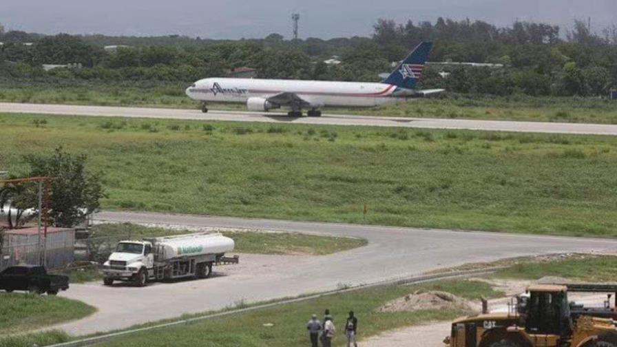 Despega primer vuelo comercial desde aeropuerto de Haití tras un mes de cierre