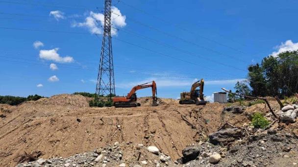 Paran extracción de agregados que puso en peligro torres de transmisión eléctrica en San Cristóbal