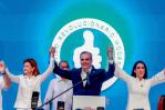 Con el 99.83 % de colegios computados, Abinader se afianza con un 57.46 % del total de votos Con el 99.83 % de colegios computados, Abinader se afianza con un 57.46 % del total de votos