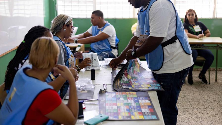 Misión de Observación IDEA califica elecciones dominicanas de ordenadas y entusiastas