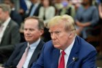 El juicio a Trump entra en su fase final, en suspenso por su testimonio El juicio a Trump entra en su fase final, en suspenso por su testimonio