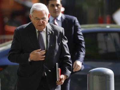 Juez de Nueva York niega libertad bajo fianza a Bob Menéndez