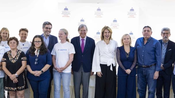 UNESCO coopera con MINC en misión para el estudio de pecios naufragados en la bahía de La Isabela