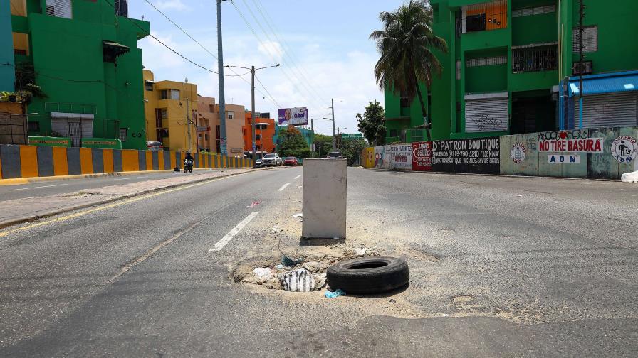 Hoyo de la avenida México con Juana Saltitopa puede causar una tragedia