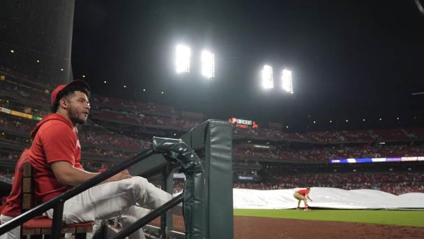 Gorman jonronea y Cardenales vencen 3-1 a Orioles en juego suspendido por lluvia