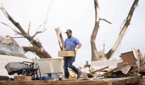 Varios muertos por un tornado en Iowa en medio de fuertes tormentas en el centro norte de EEUU