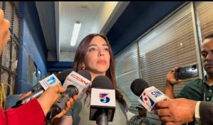 Candidata a diputada de la Fuerza del Pueblo en SDO denuncia irregularidades y dice irá al TSE