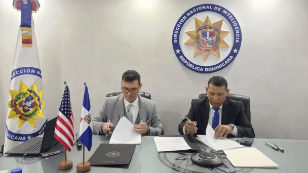 La DNI firma acuerdo con empresa espacial para cuidar seguridad nacional