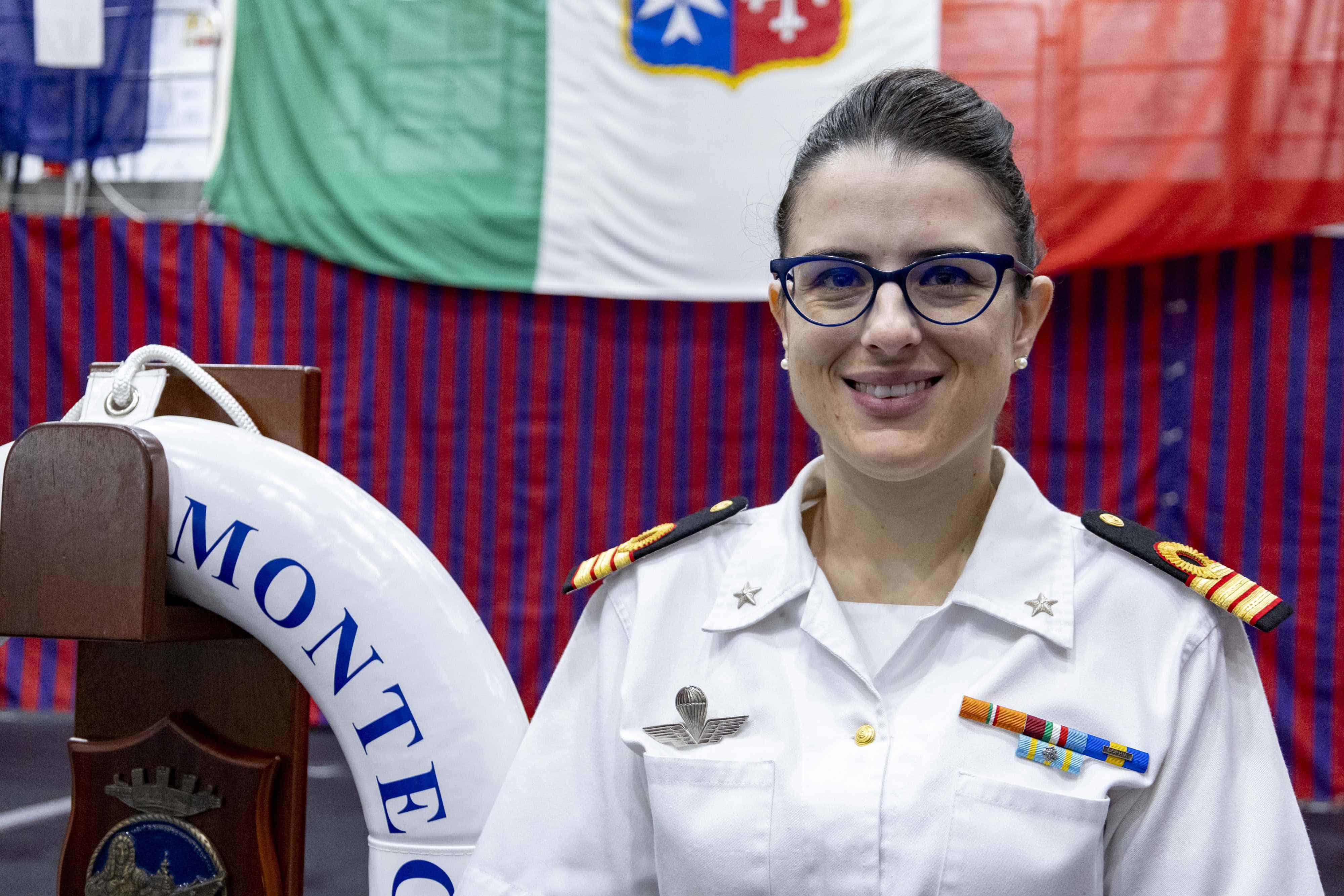 La teniente Eleonora Castello de la marina italiana.