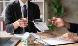 Tasa de interés activa de la banca múltiple sigue disminuyendo, excepto la hipotecaria
