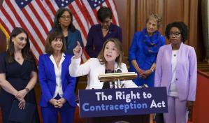 Comentarios de Trump e iniciativas republicanas ponen la anticoncepción bajo los reflectores en EEUU