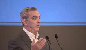 Reconocerán al presidente Luis Abinader en la apertura de Expoturismo 2024